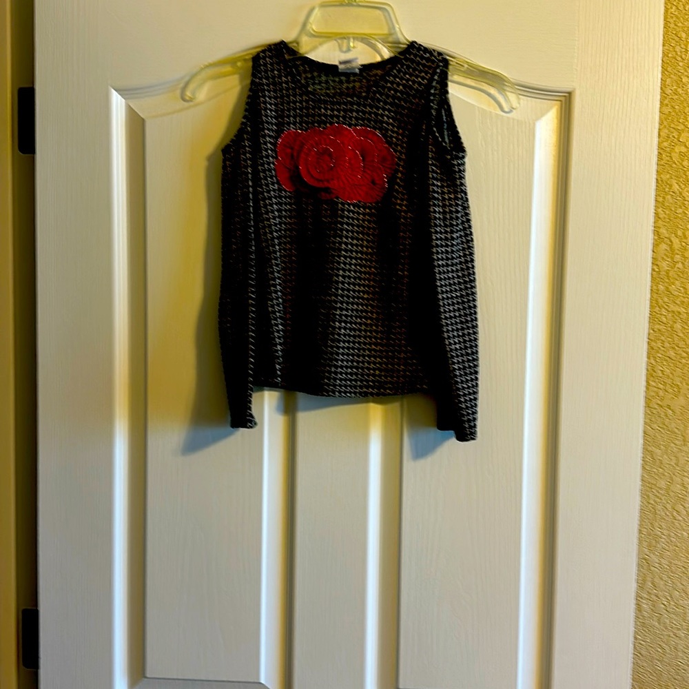 Beautiful skirt set size 7/8 Red/Black/Gray
